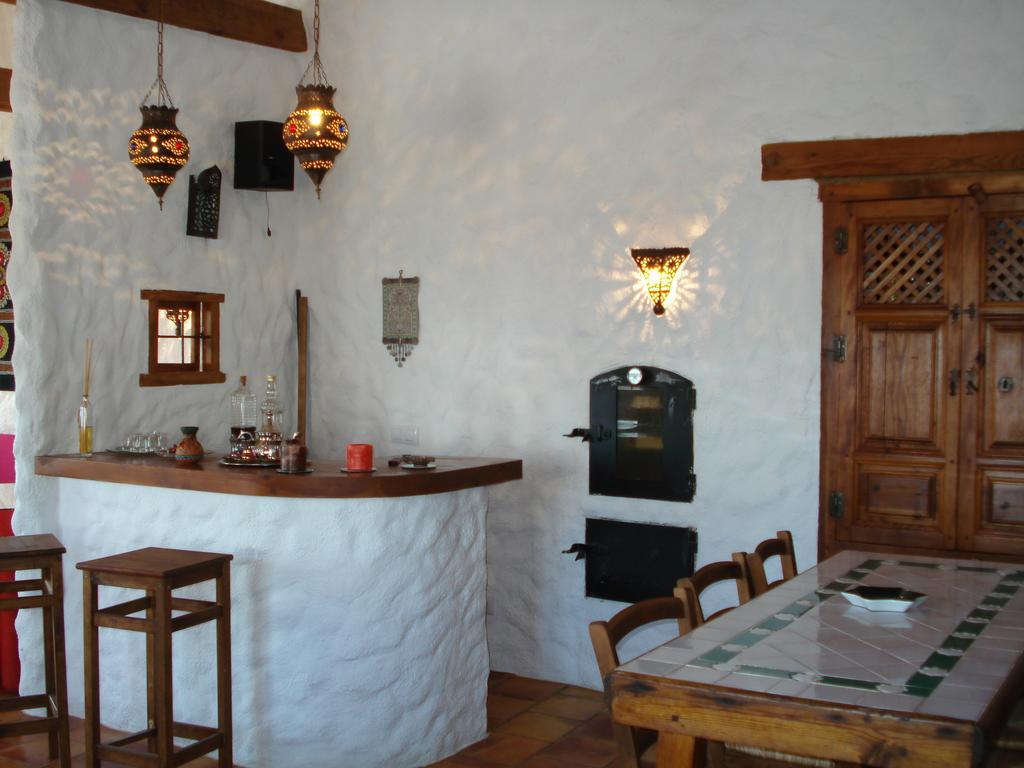 Villa Cueva De La Alegria à Huéscar Extérieur photo