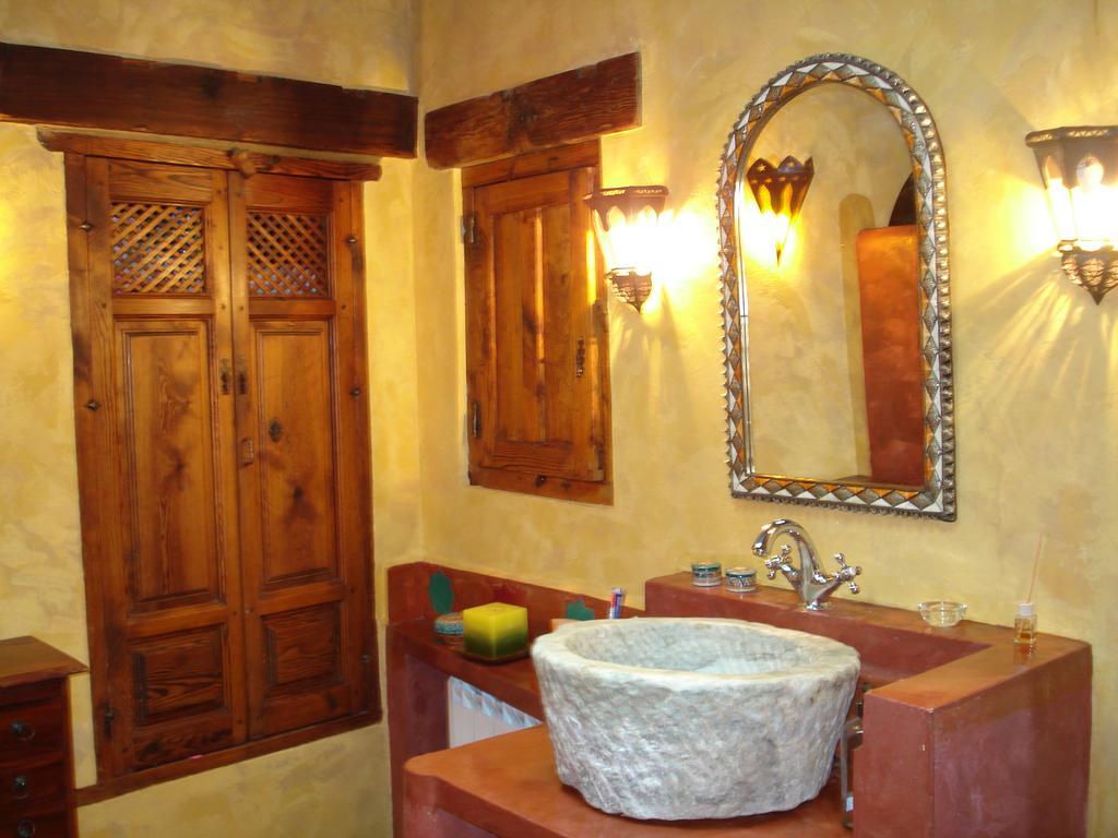 Villa Cueva De La Alegria à Huéscar Extérieur photo